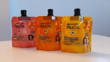 Confezioni di Fructis Garnier Hair Booster